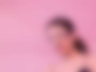 Elenna-salvatoree's Live Sex Cam Show