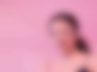 Elenna-salvatoree's Live Sex Cam Show