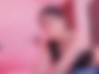 Elenna-salvatoree's Live Sex Cam Show