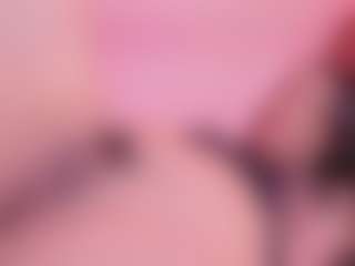 Elenna-salvatoree's Live Sex Cam Show