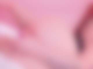 Elenna-salvatoree's Live Sex Cam Show