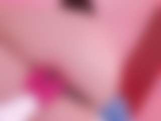 Elenna-salvatoree's Live Sex Cam Show