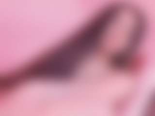 Elenna-salvatoree's Live Sex Cam Show