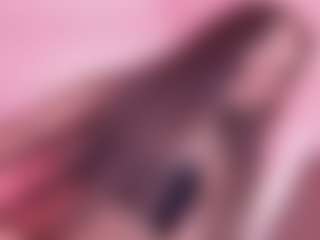 Elenna-salvatoree's Live Sex Cam Show