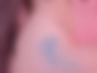Elenna-salvatoree's Live Sex Cam Show