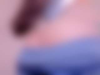 Elenna-salvatoree's Live Sex Cam Show