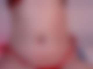 Live cam show with Elenna-salvatoree - Dildo on Camsoda
