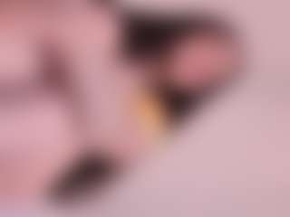 Live cam show with Elenna-salvatoree - Fingering on Camsoda