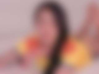 Elenna-salvatoree's Live Sex Cam Show