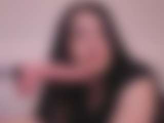 Elenna-salvatoree's Live Sex Cam Show