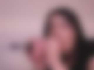 Elenna-salvatoree's Live Sex Cam Show