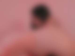 Elenna-salvatoree's Live Sex Cam Show