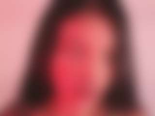 Elenna-salvatoree's Live Sex Cam Show