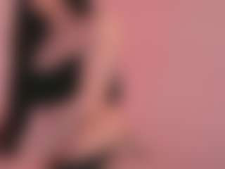 Elenna-salvatoree's Live Sex Cam Show