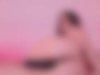 Live cam show with Elenna-salvatoree - Ride on SinfulBabes