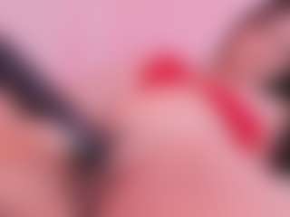 Live cam show with Elenna-salvatoree - Cute on AdultVida.com