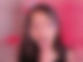 Elenna-salvatoree's Live Sex Cam Show