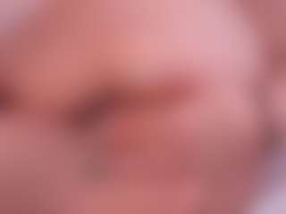 Elenna-salvatoree's Live Sex Cam Show