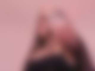 Live cam show with Elenna-salvatoree - Nipple Piercings on Camsoda