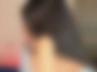 Elenna-salvatoree's Live Sex Cam Show