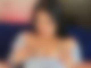 Elenna-salvatoree's Live Sex Cam Show