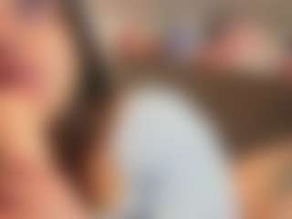Elenna-salvatoree's Live Sex Cam Show