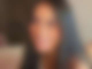 Elenna-salvatoree's Live Sex Cam Show