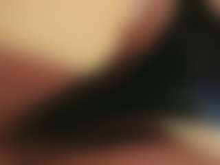 Elenna-salvatoree's Live Sex Cam Show
