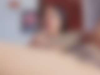 Elenna-salvatoree's Live Sex Cam Show