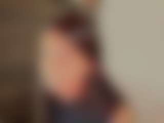 Elenna-salvatoree's Live Sex Cam Show