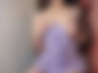 Elenna-salvatoree's Live Sex Cam Show