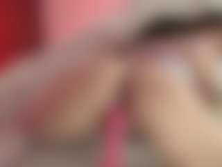 Elenna-salvatoree's Live Sex Cam Show
