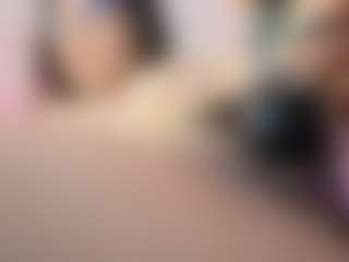 Elenna-salvatoree's Live Sex Cam Show