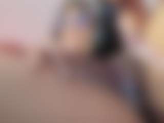 Elenna-salvatoree's Live Sex Cam Show