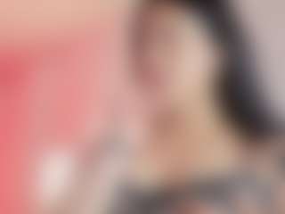 Elenna-salvatoree's Live Sex Cam Show