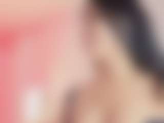 Elenna-salvatoree's Live Sex Cam Show