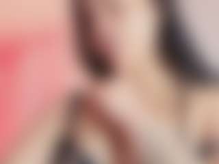 Elenna-salvatoree's Live Sex Cam Show