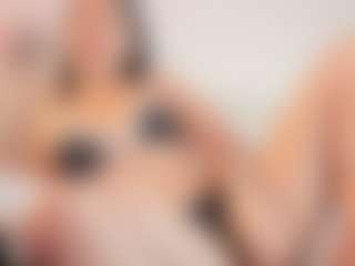 Live cam show with Elenna-salvatoree - Fingering on Camsoda