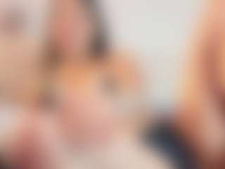 Elenna-salvatoree's Live Sex Cam Show