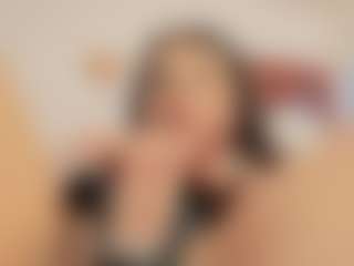 Elenna-salvatoree's Live Sex Cam Show