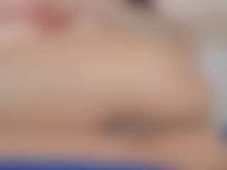 Elenna-salvatoree's Live Sex Cam Show