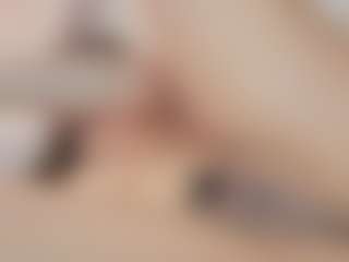 Elenna-salvatoree's Live Sex Cam Show