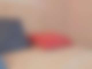 Elenna-salvatoree's Live Sex Cam Show
