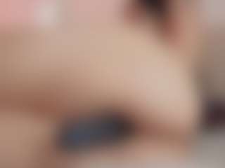 Elenna-salvatoree's Live Sex Cam Show