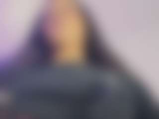 Elenna-salvatoree's Live Sex Cam Show