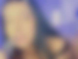 Elenna-salvatoree's Live Sex Cam Show