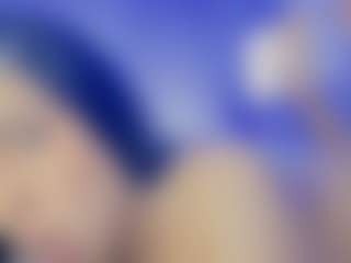 Elenna-salvatoree's Live Sex Cam Show