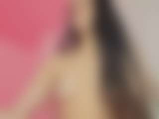 Elenna-salvatoree's Live Sex Cam Show