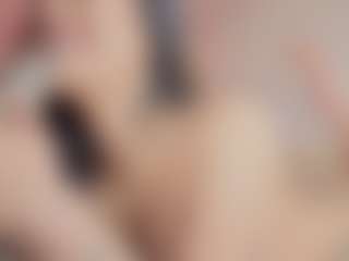 Elenna-salvatoree's Live Sex Cam Show