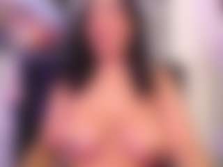 Live cam show with Giingergp - Butt Plug on Camsoda